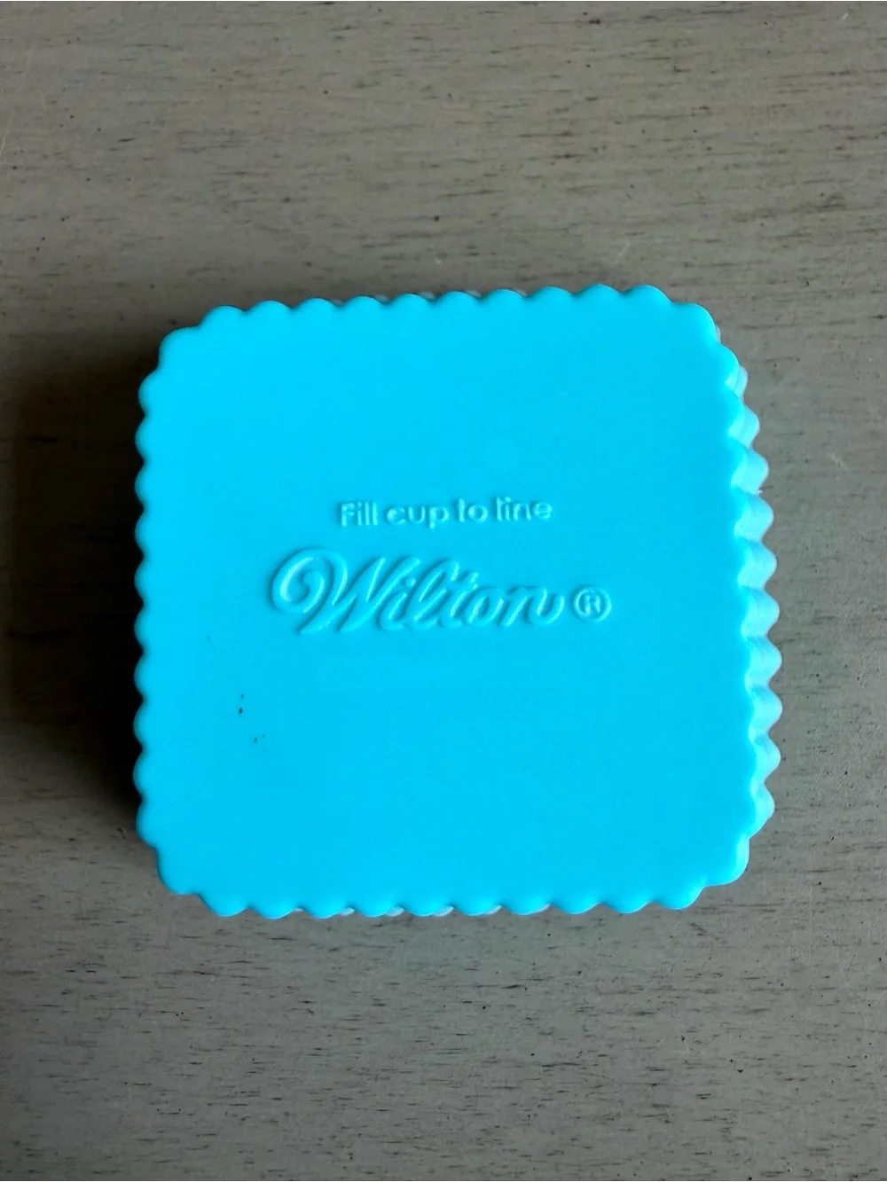 Wilton Silicone Reusable Square Baking Cups - Blue & Green 12 Total Cooking